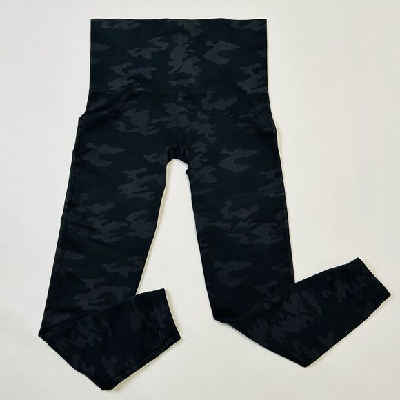 Spanx Womens Look At Me Now Seamless Camo Leggings Green/Black Size XL - Picture 2 of 9